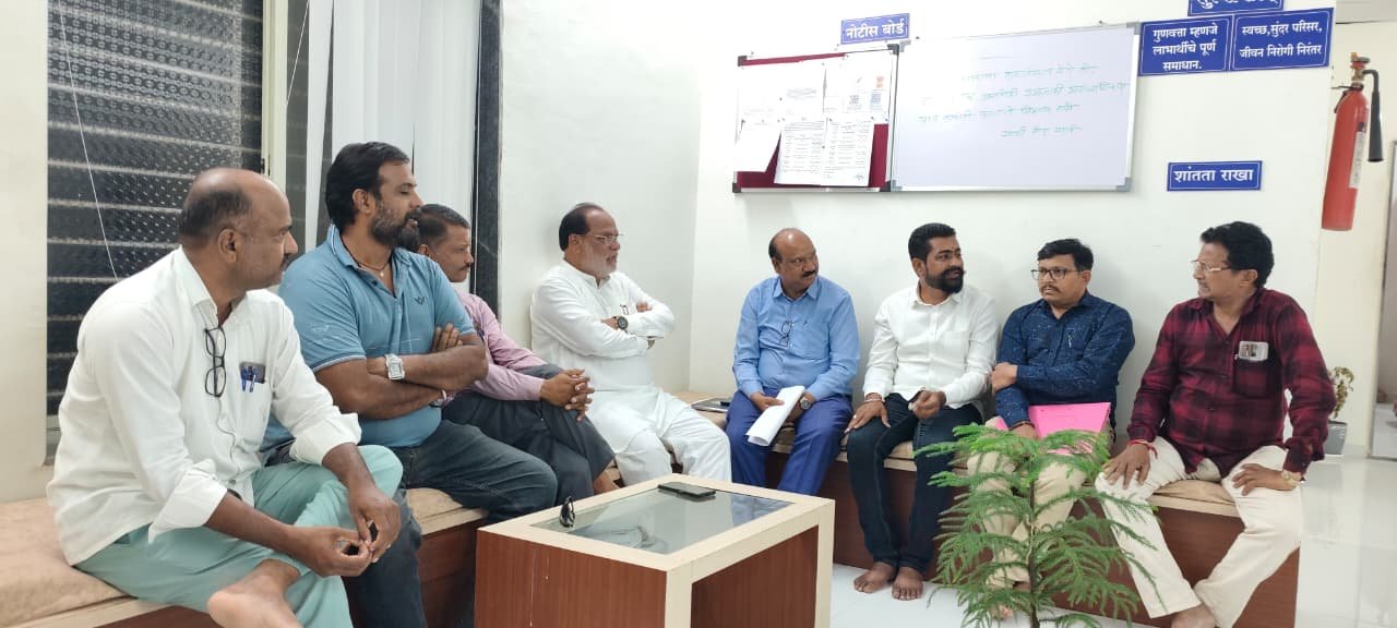 मुख्यमंत्री समृद्ध पंचायतराज अभियान अंतर्गत नोडल अधिकारी यांची आठवड्यातून एक दिवस गाव मुक्काम कामी भेट